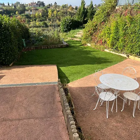 Loubat Christophe 335 Bd De Gandalou 12100 Konukevi 3*